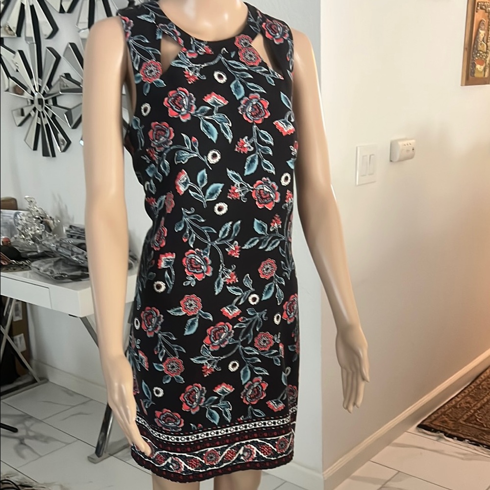 (Spinestar)Floral Cutout Black and pink flowers print,,summer Dress size M